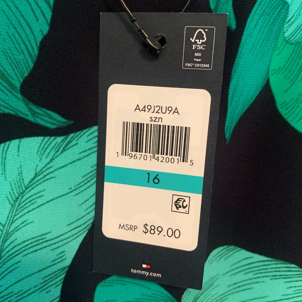 Tommy Hilfiger Monstera Leaf dress - Picture 4 of 4